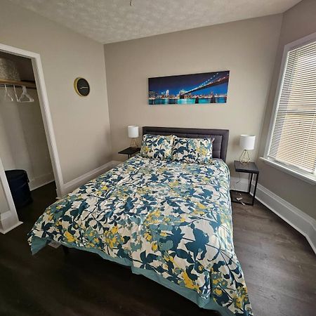 Elegant 4 Bedroom @Cleveland Clinic Area Екстериор снимка